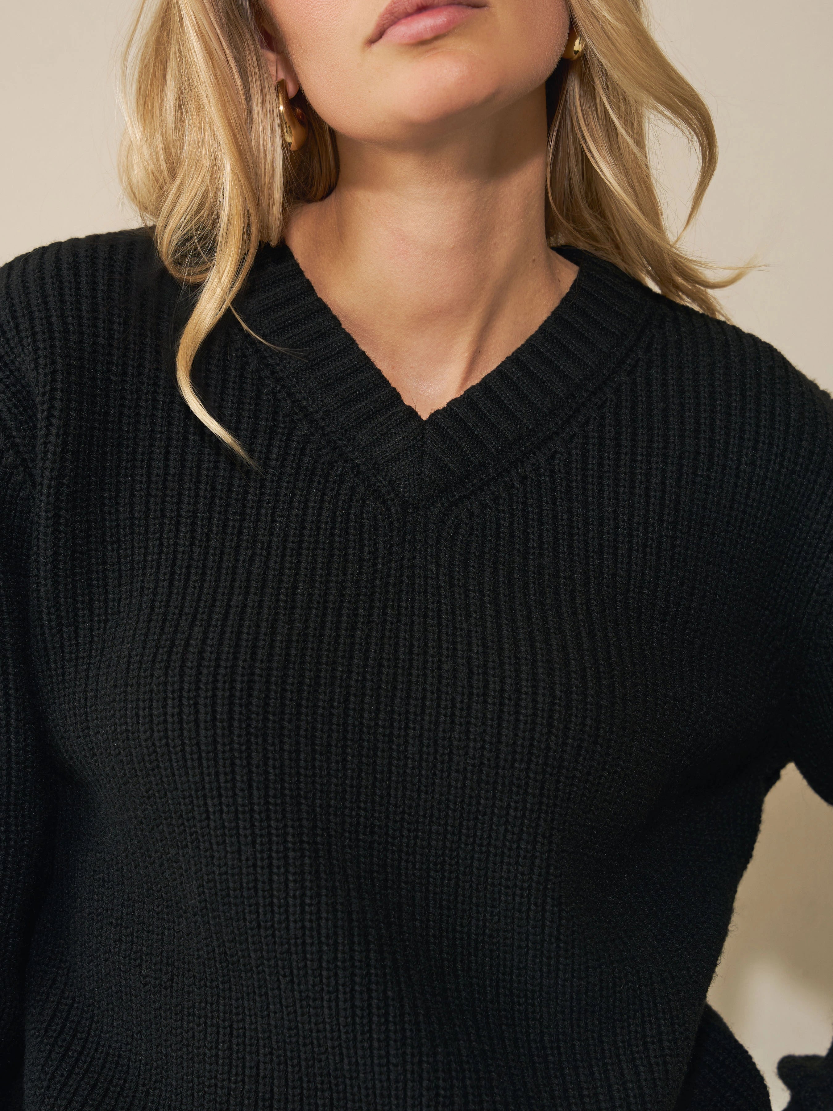 Heavy Seawool V-neck - Black