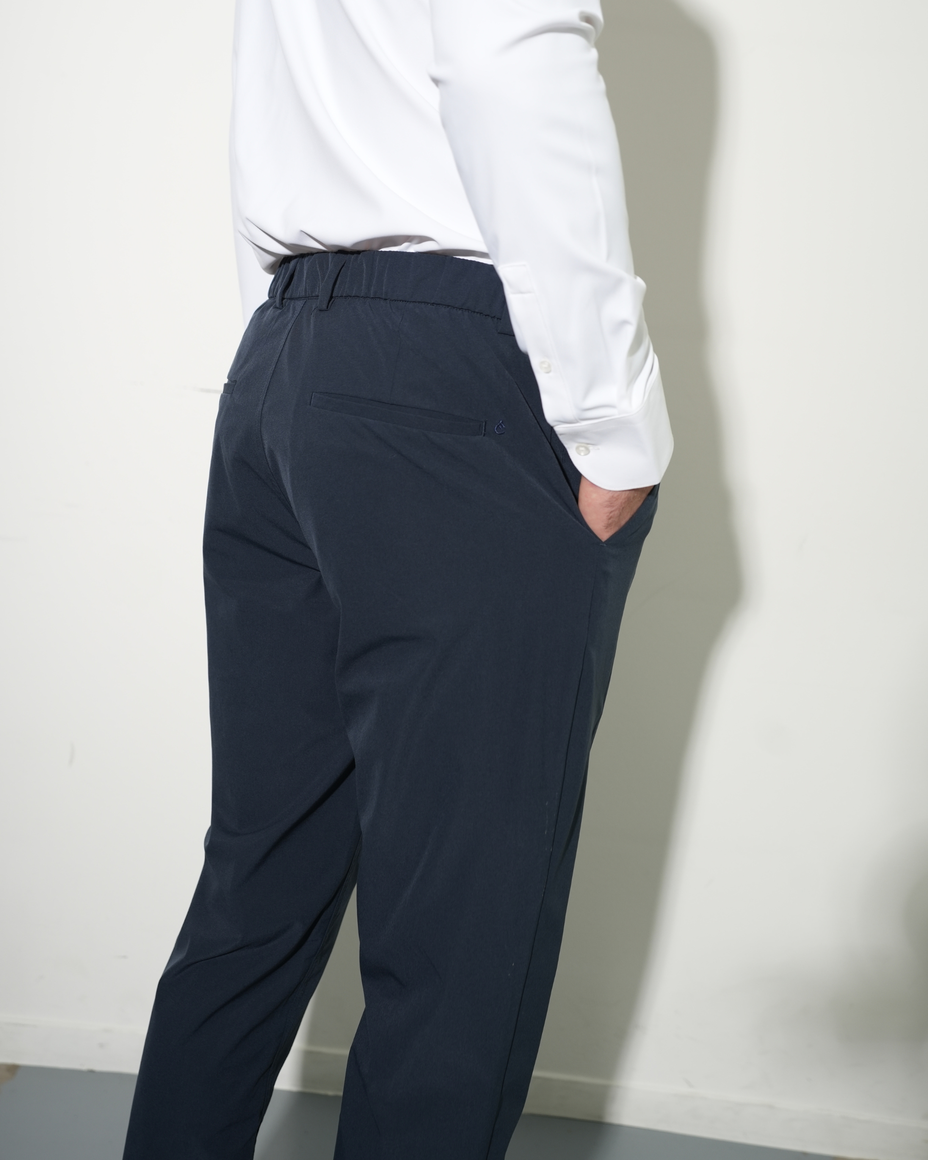 Light-weight pants navy