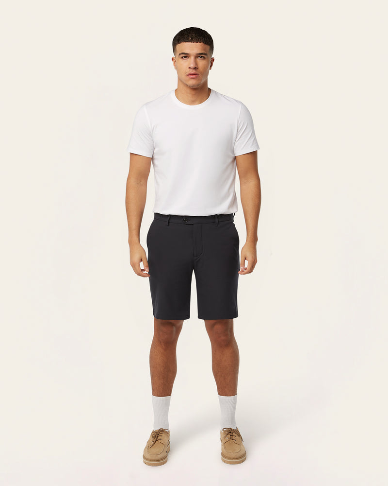 Light-weight shorts black