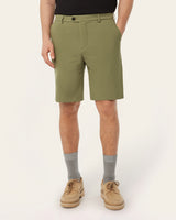 Light-weight shorts olive