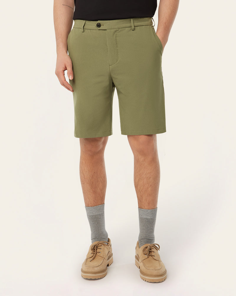 Light-weight shorts olive
