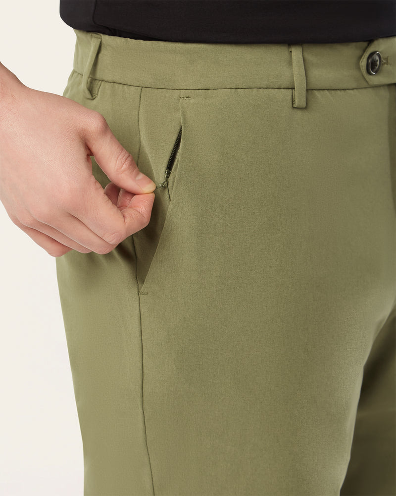 Light-weight shorts olive