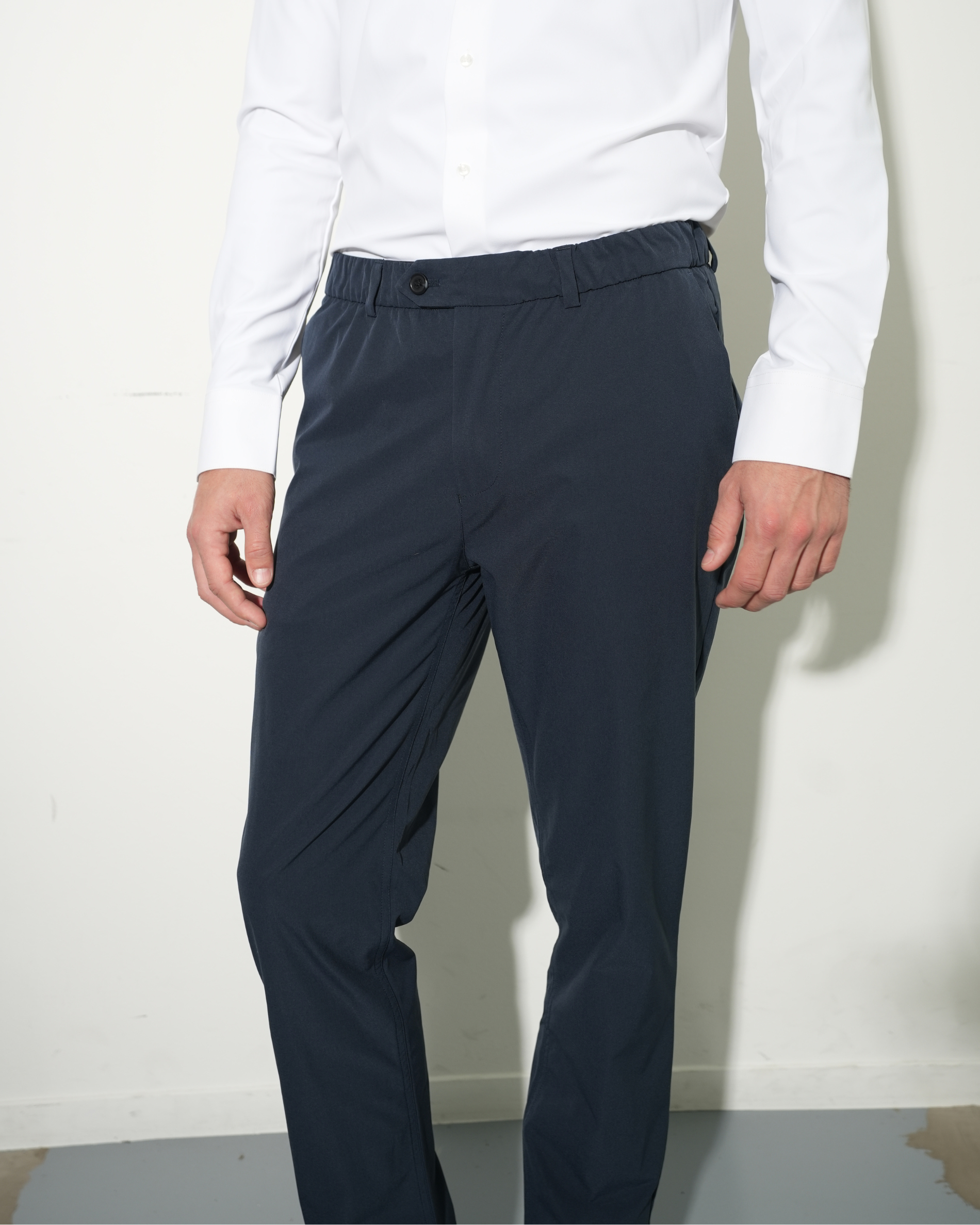 Light-weight pants navy